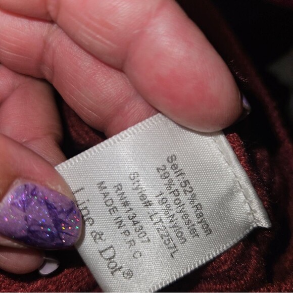 Line & Dot Off Shoulders ribbed long sleeves sweater Bourbon Rust Orange Brown - Picture 5 of 6